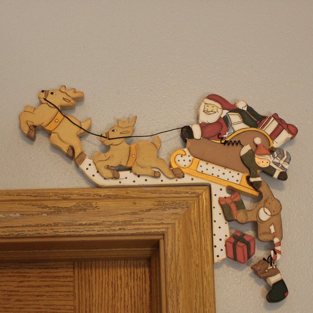 ABC Distributing Santa Door Corner‎ Decoration Multicolor Excellent Wood